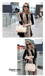 หมดค่ะ กระเป๋าAxixi แบรนด์ดัง  สไตล์เกาหลี รุ่น 10017  สี IVORY ดูหรู  มีสะพาย คล้องแขวน และถือได้