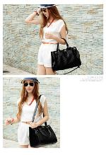 หมดค่ะ กระเป๋าAxixi แบรนด์ดัง  รุ่น L044 สีดำ Jazz black เก๋มาก สวย เนี๊ยบมากๆ