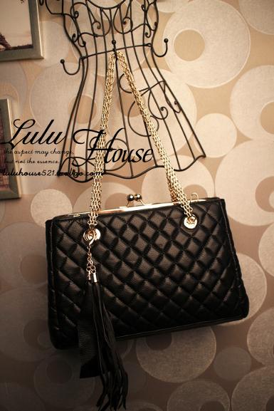 Pre-order กระเป๋าสะพาย Luluhouse สีดำ รุ่น LL138bl6 หรูหรา สวยงาม