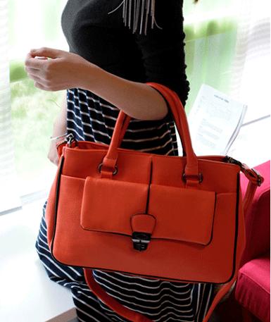 สินค้าหมดค่ะ กระเป๋าAxixi แบรนด์ดัง รุ่น 2019 สีส้ม สดใส เหมาะหลายโอกาส 