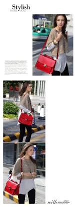 พร้อมส่ง กระเป๋าAxixi รุ่น10091 ของแท้100% รุ่นนี้ทรงสวยมากค่ะ งานเนี๊ยบดี ฝากระกระเป๋ามีตัวล็อกดูดี